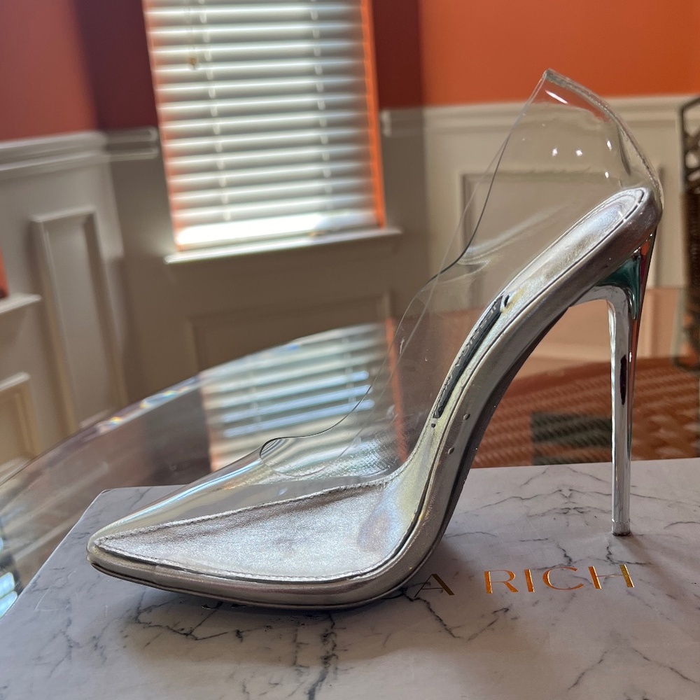 Jessica Rich Fancy stiletto